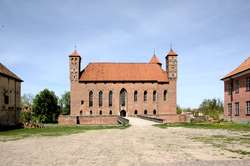 Potential of the Lidzbark castle in the context of the UNESCO list, the list of historic monuments and challenges of refurbishment and conservation 