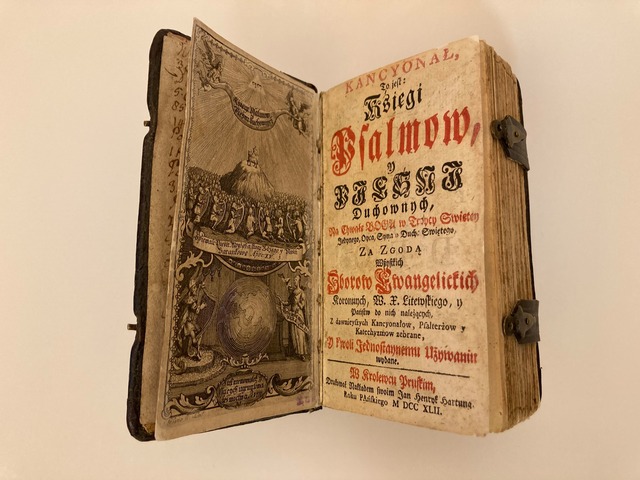 Kancyonał, to iest Księgi psalmow y pieśni duchownych [...], wydany w Królewcu w 1742 roku przez Jana Henryka Hartunga. - full image