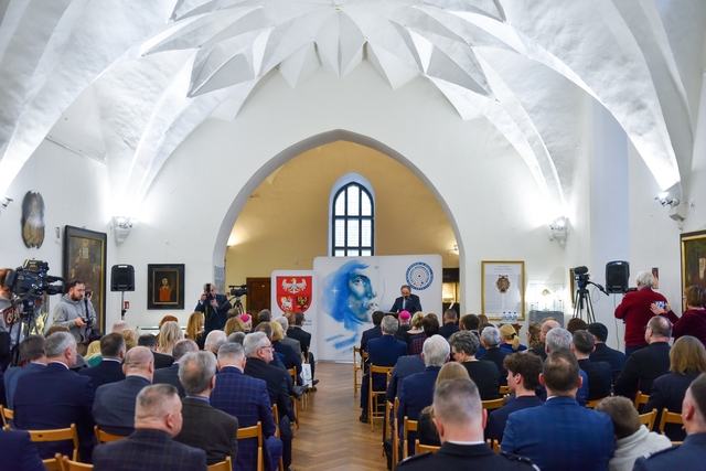 XLVI sesja Sejmiku Województwa w olsztyńskim zamku - full image